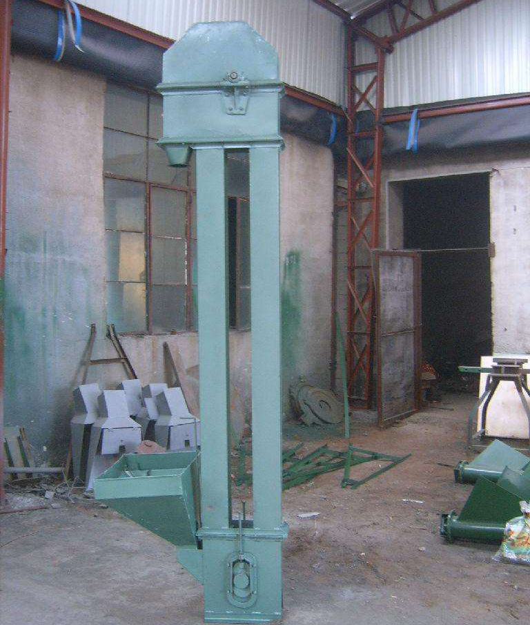 淺談環(huán)鏈斗式提升機(jī)輸送帶的安裝,調(diào)試和維護(hù) 淺談環(huán)鏈斗式提升機(jī)輸送帶的安裝,調(diào)試和維護(hù)