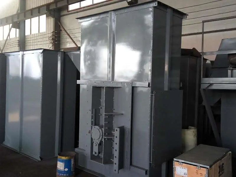 工業(yè)連續(xù)送料使用Z型轉(zhuǎn)斗式提升機(jī)優(yōu)勢(手動送料裝置)